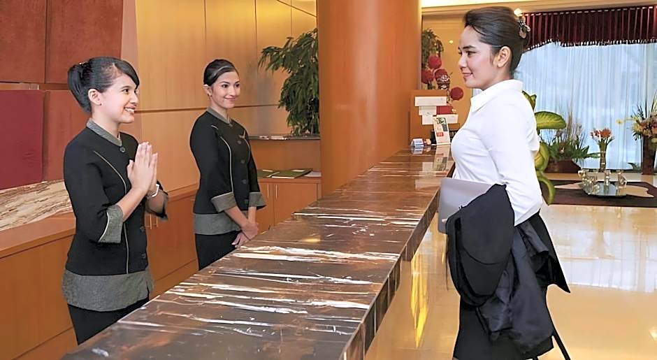Rocky Plaza Hotel Padang