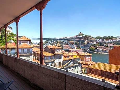 Hotel Carris Porto Ribeira