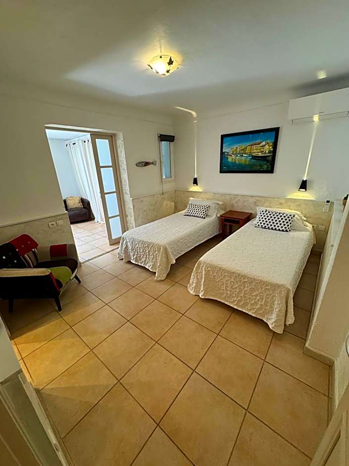 Hotel Les Flots Bleus