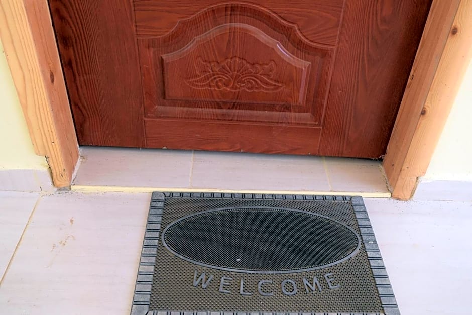 Khan Alsira - חאן אלסרה