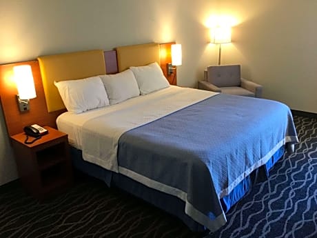 King Room - Mobility Access/Non-Smoking
