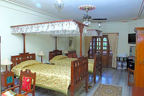 Superior Deluxe Double or Twin Room