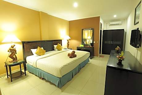 Deluxe Double or Twin Room - Upper Floor