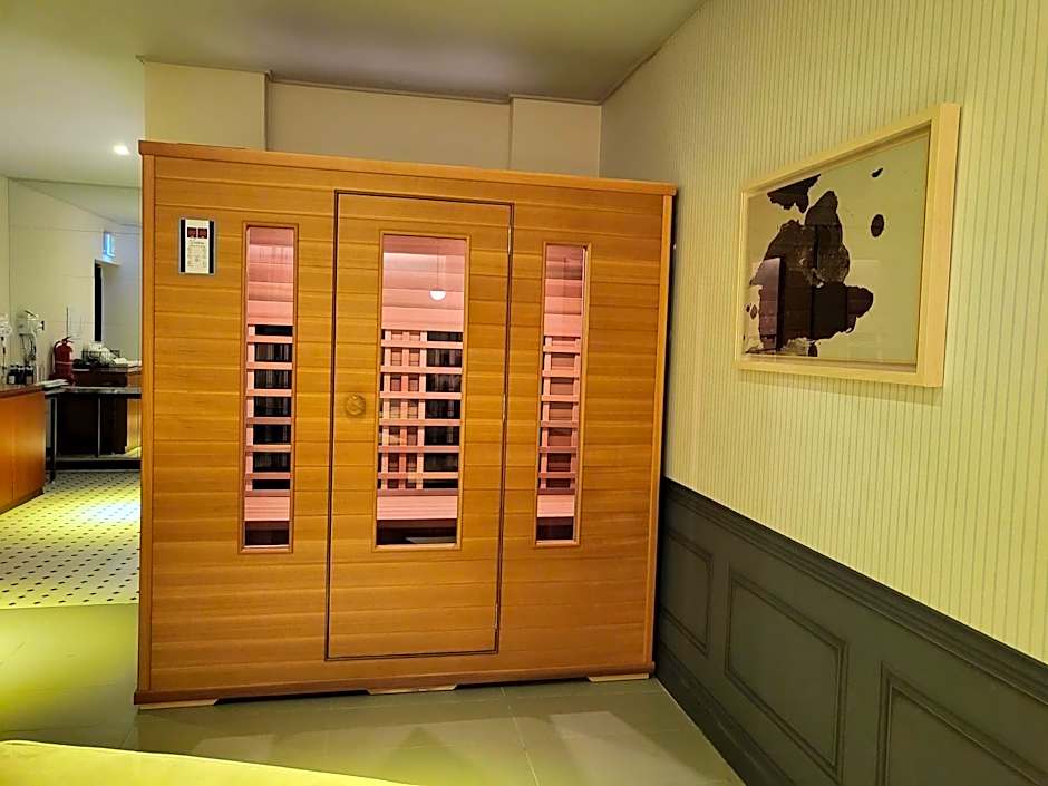 Brown Dot Hotel Gyeongju
