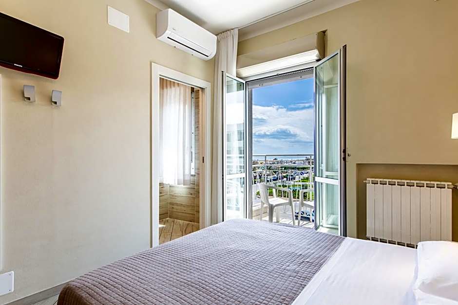 Hotel Lungomare