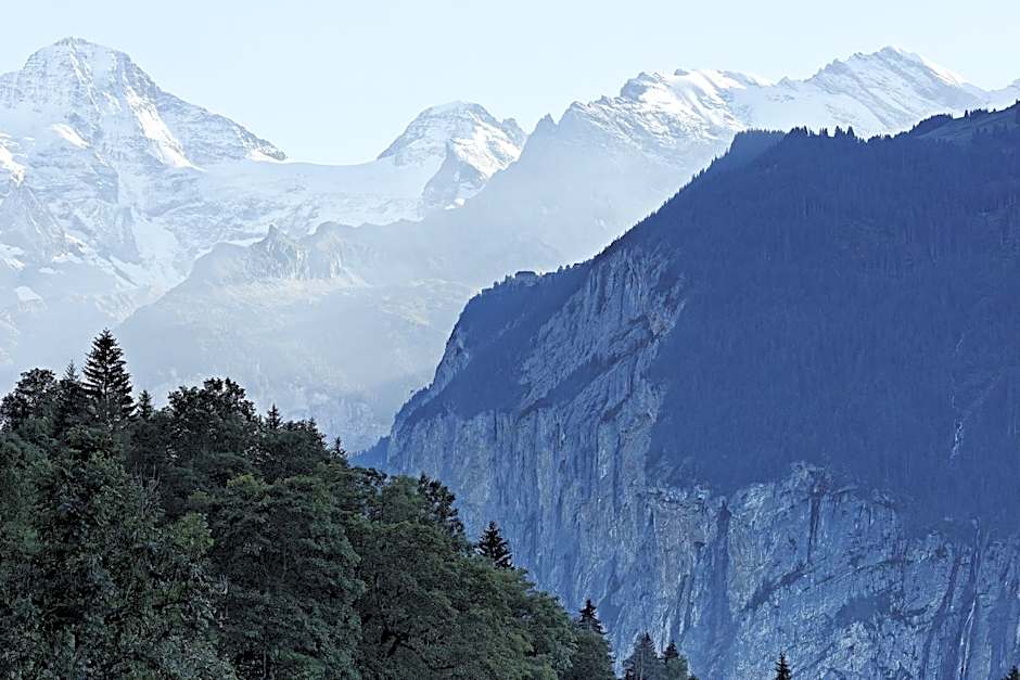 Hotel Alpenrose Wengen - a family affair since 1881