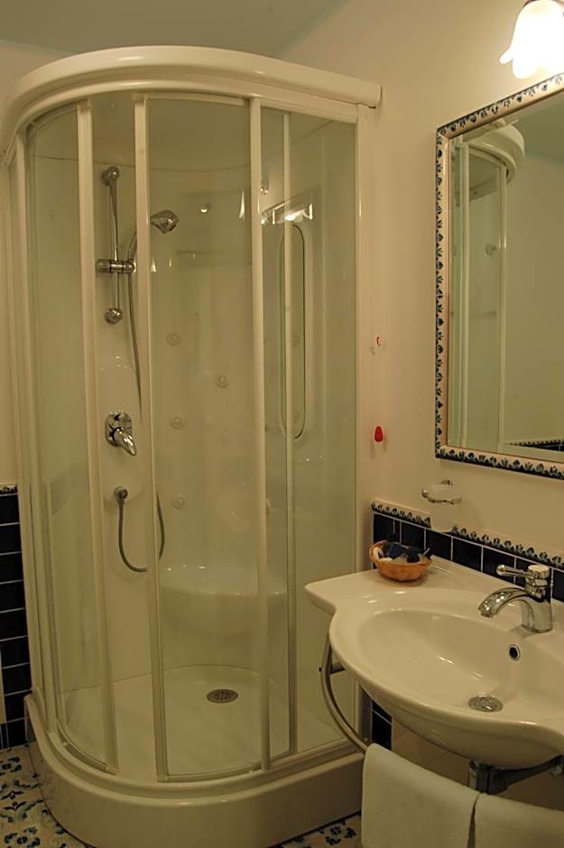 Hotel Bougainville