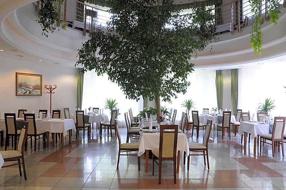 Garden Hotel Wellness és Konferencia