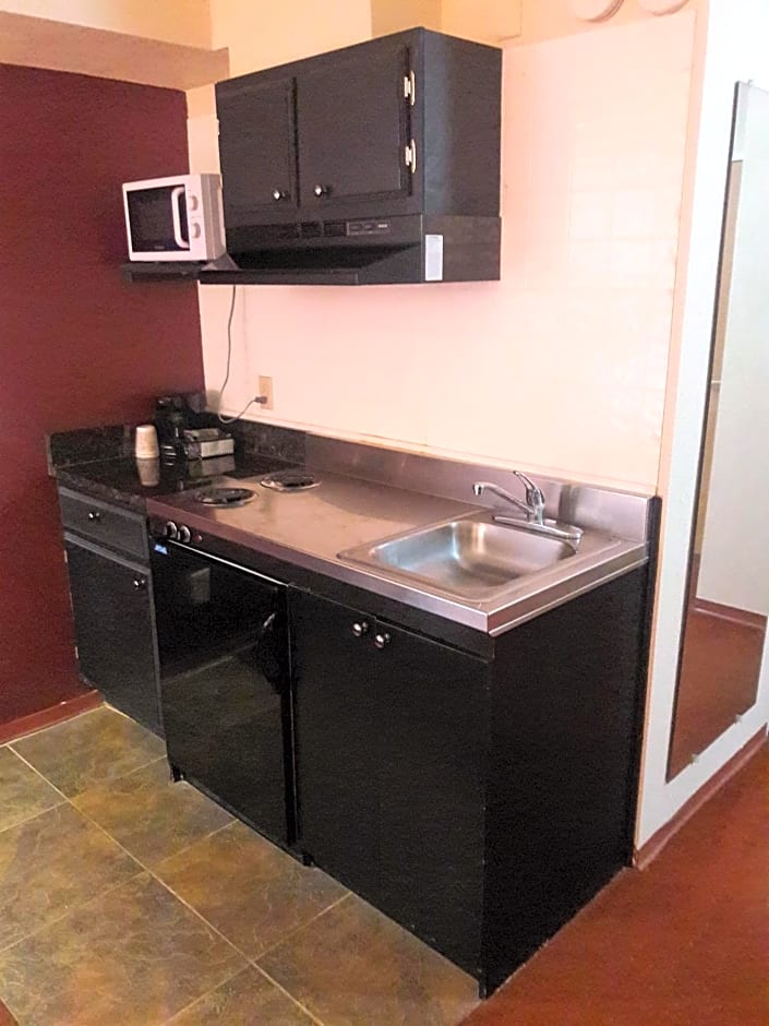 Americas Best Value Inn & Suites-Texas City/La Marque