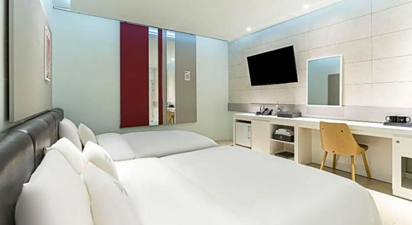 Gimpo Pentastar Hotel