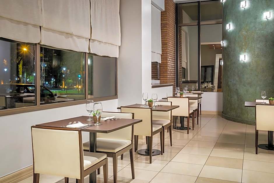 Montañas Azules Apart Hotel