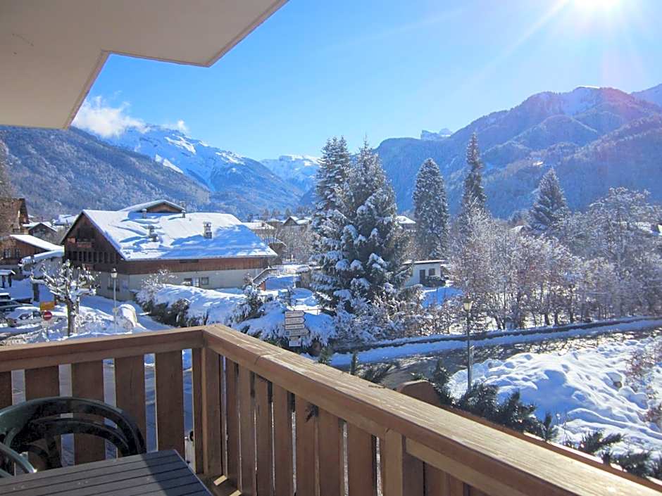 Logis Hotel Gai Soleil