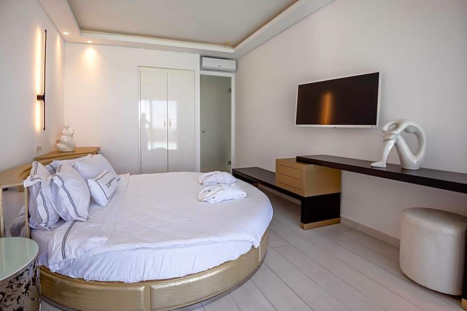 Diamond Deluxe Hotel - Adults Only