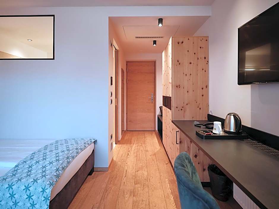 Cityhotel Goldener Adler B&B