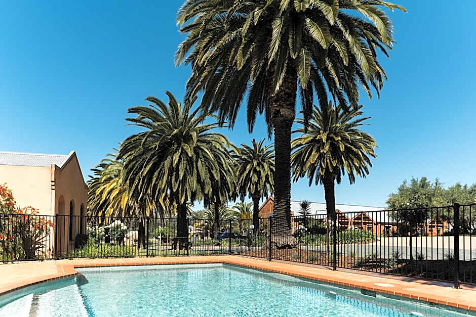 Tuileries at De Bortoli Rutherglen