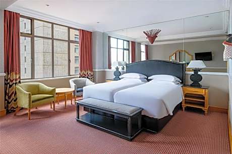 2 Twin Beds High Floor