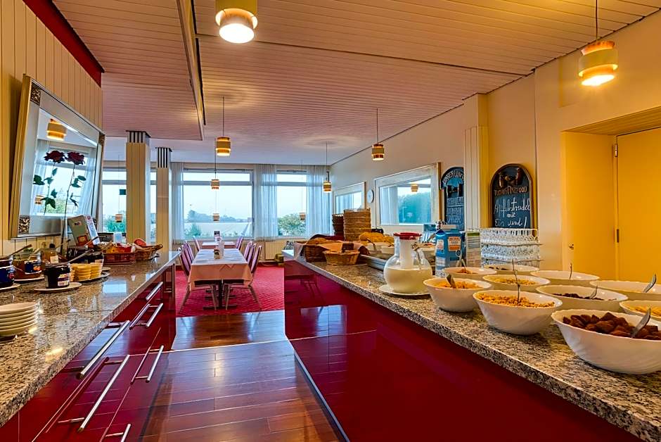 FF&E Hotel Dania