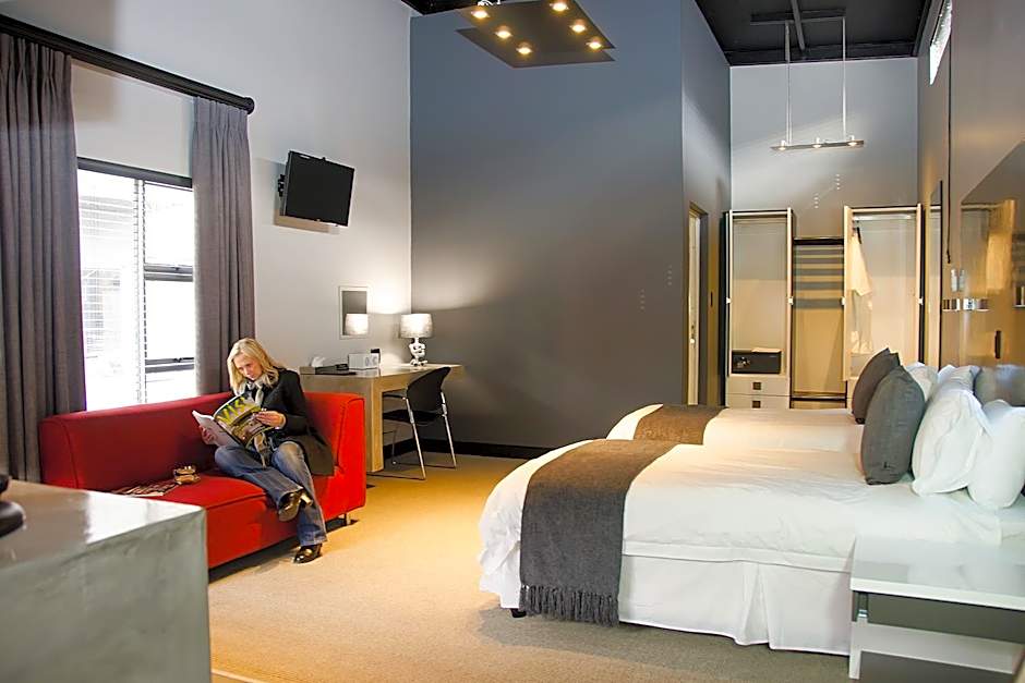 City Living Boutique Hotel