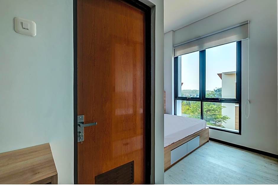 OYO Life 93289 Jelita Residence 2