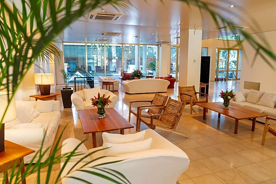 Loi Suites Recoleta Hotel