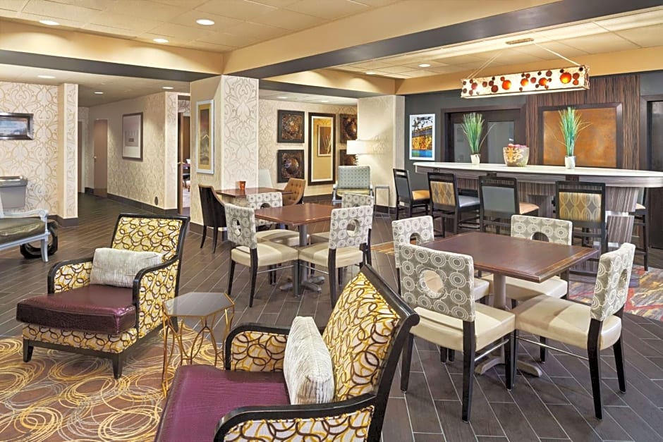 Hampton Inn By Hilton Pell City