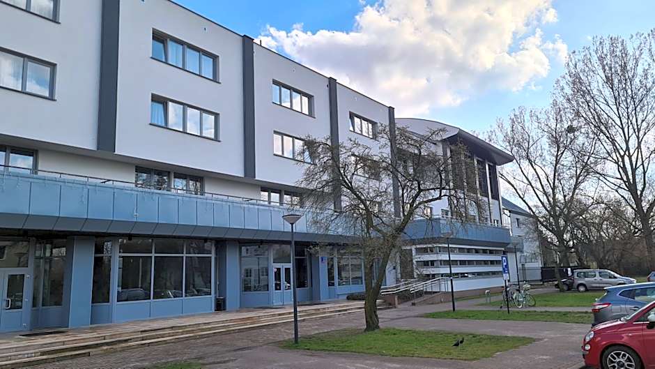 CKS Warszawa (Centrum Konferencyjno-Szkoleniowe CS Natura Tour)