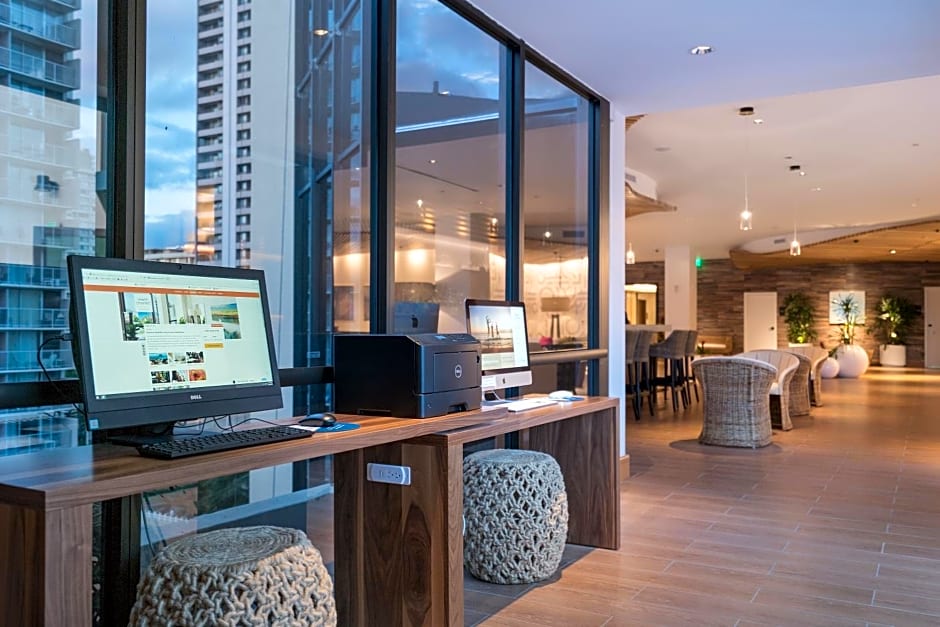Hyatt Centric Waikiki Beach