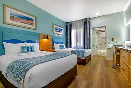 2 Double Beds, Suite, Nonsmoking