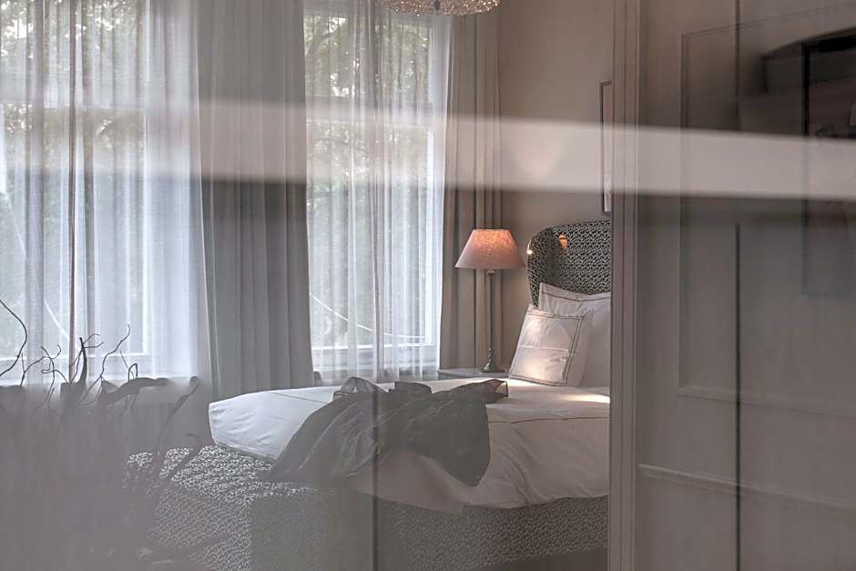 The Sparrow Hotel
