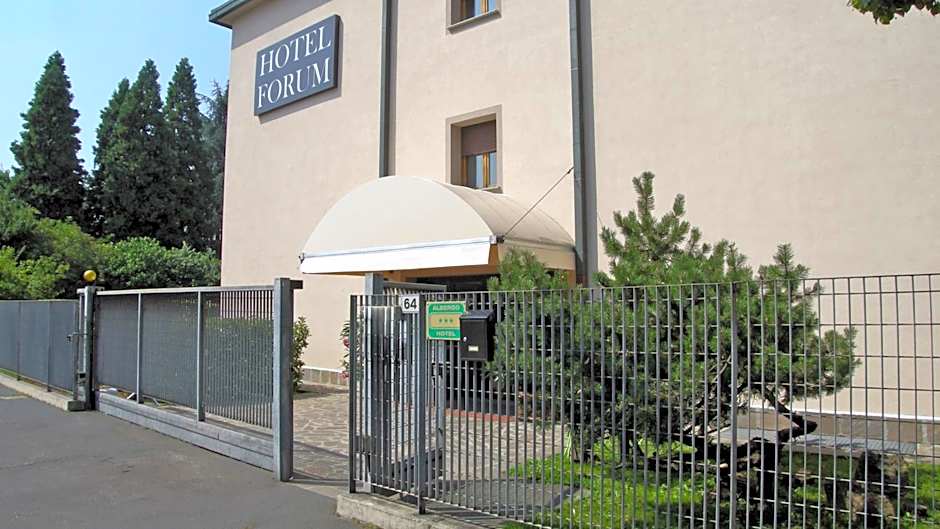 Hotel Forum