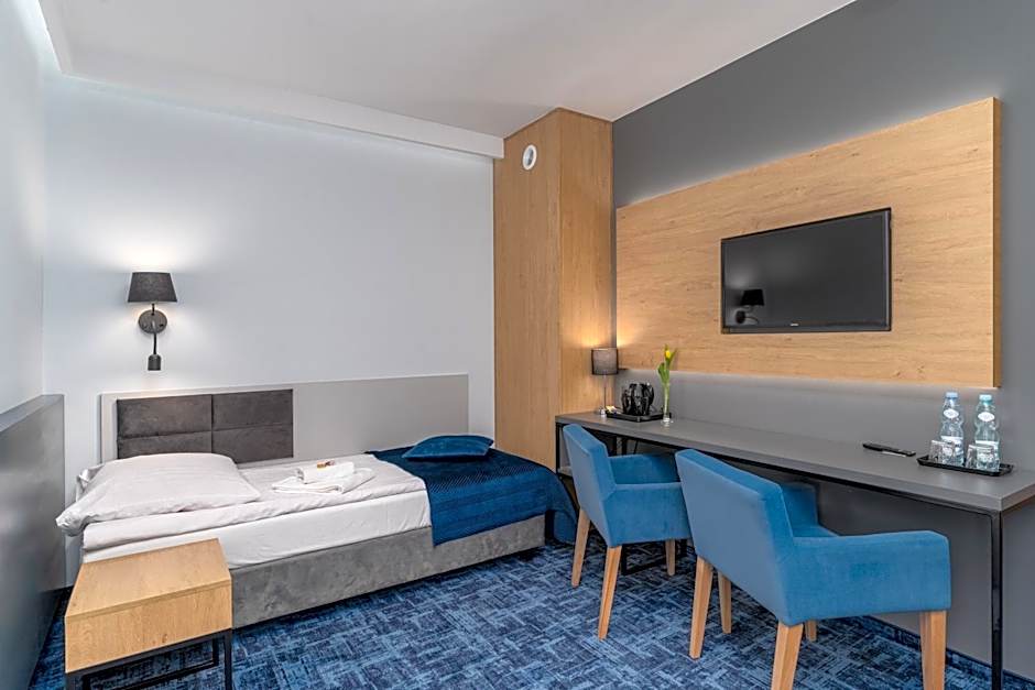 Hotel w Dobieszkowie