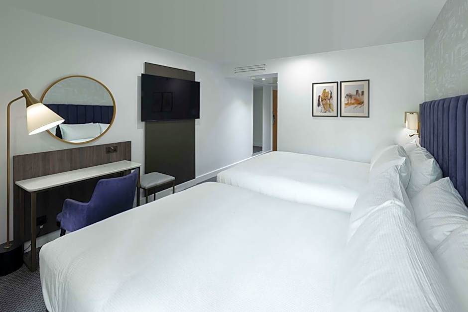DoubleTree By Hilton Manchester Piccadilly Place