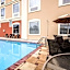 Comfort Inn & Suites Maingate South
