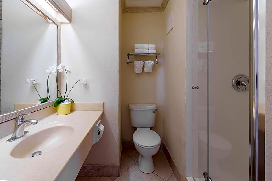 Southern Palms Beach Club