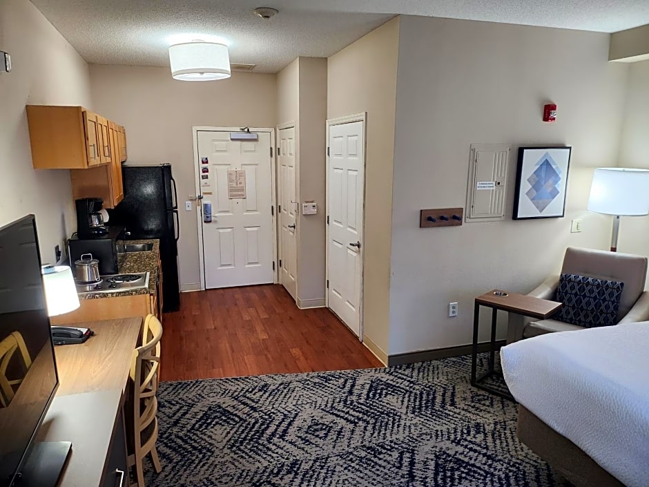 Candlewood Suites Harrisburg