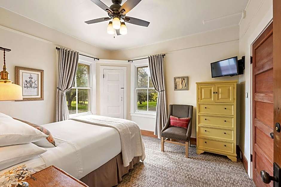 Sonoma Hotel