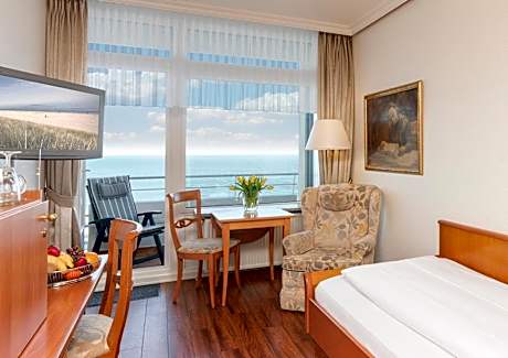 Standard Single Room with Sea View