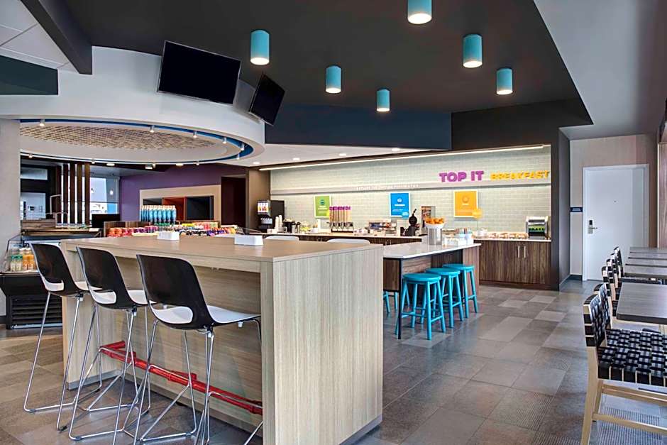 Tru by Hilton Toronto Airport West