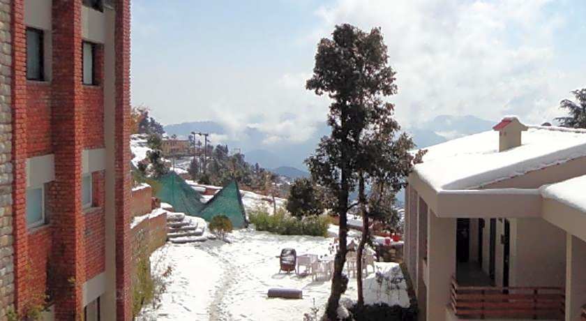 Club Mahindra Kanatal