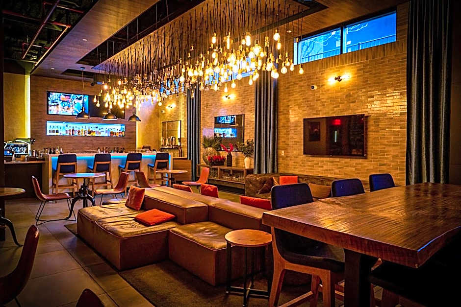 42 Hotel Williamsburg