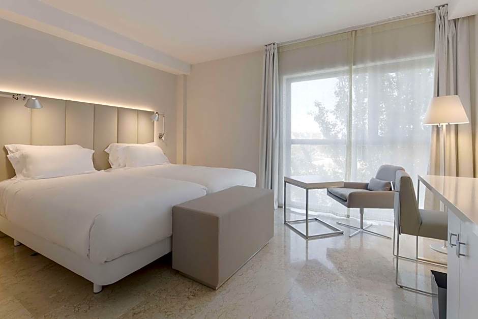 NH Ciudad De Zaragoza