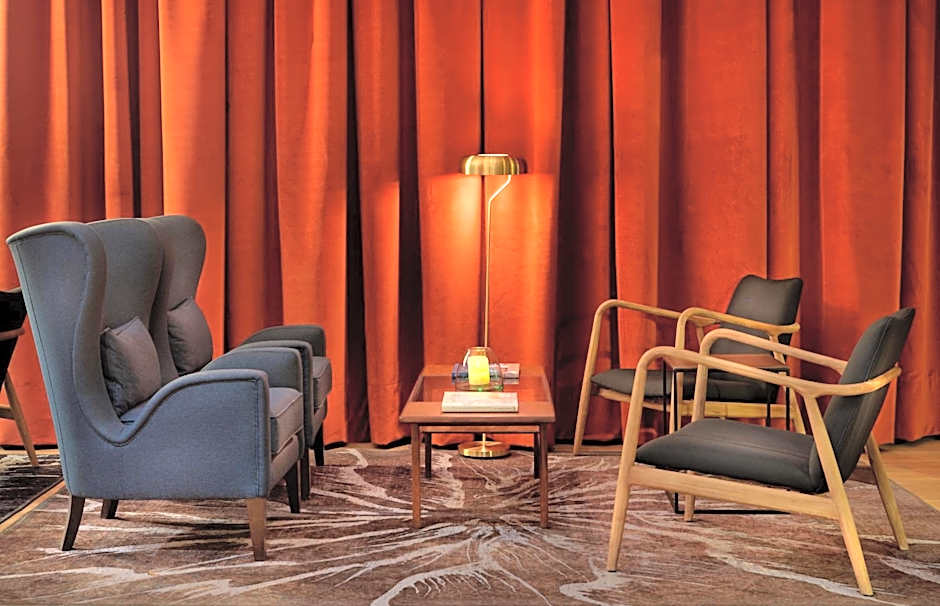 H10 Puerta de Alcala