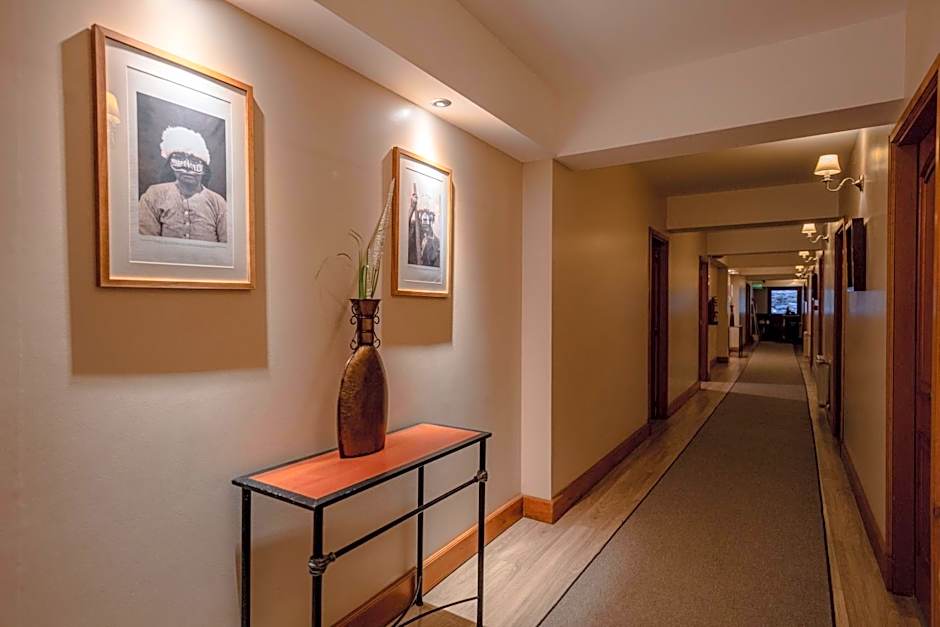 Altos Ushuaia Hotel & Resto