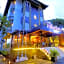Rhadana Hotel