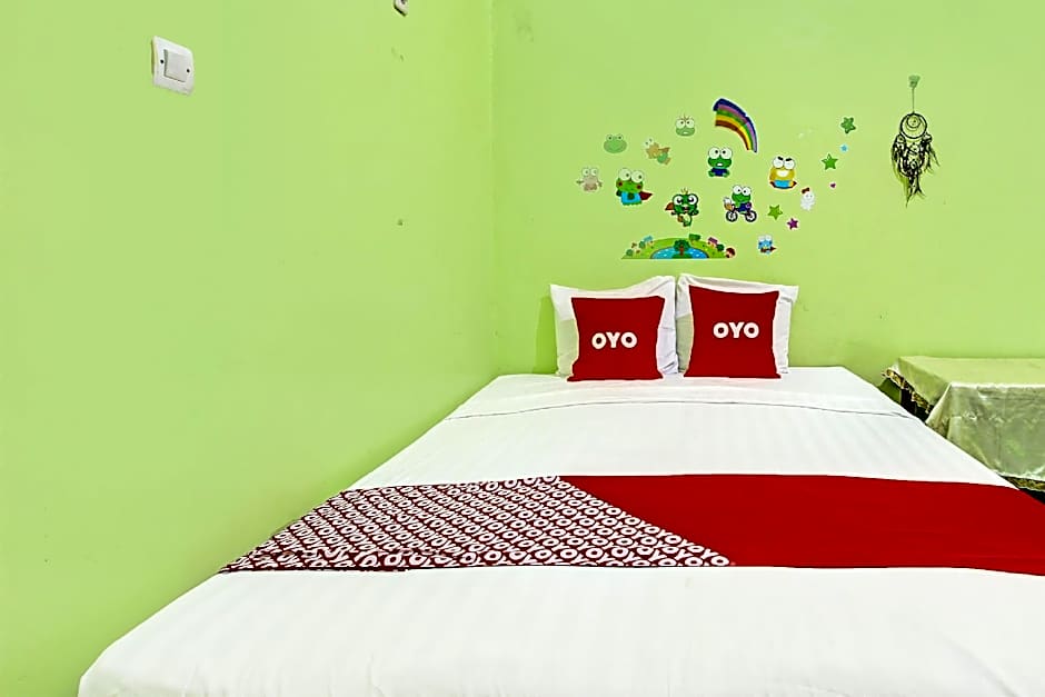 Hotel O Cahyo Kost 1