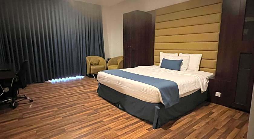 Golden Tulip Al Khobar Suites