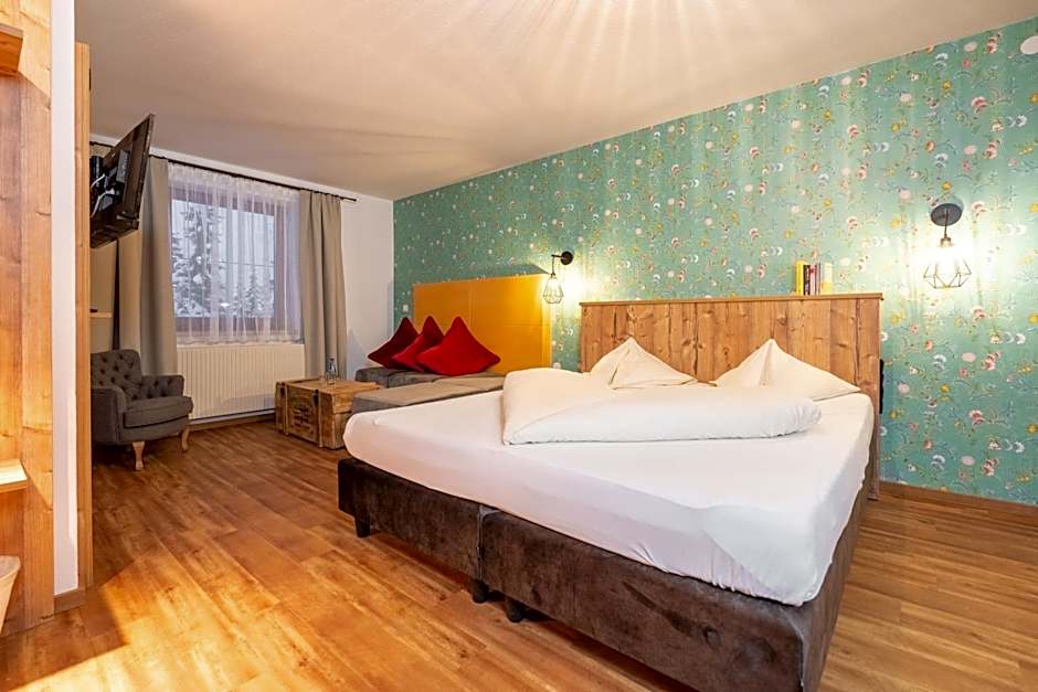 Hotel Krone Tirol