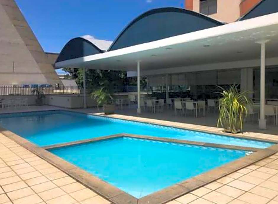 Flat no Arrey Executive 906