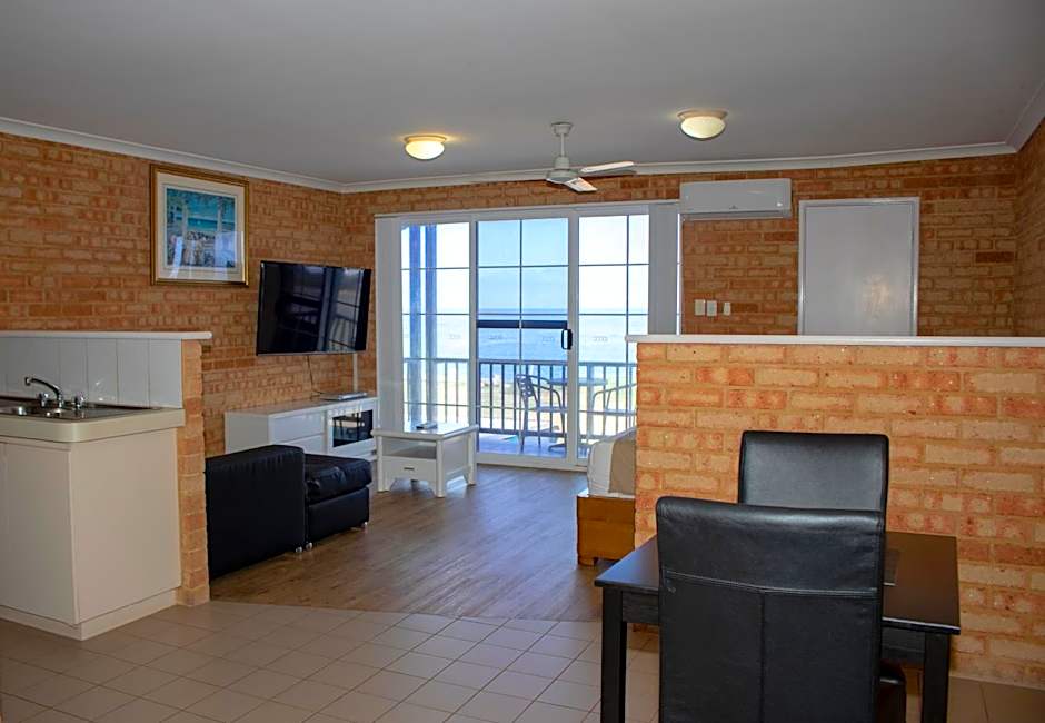 Seaspray Beach Holiday Park