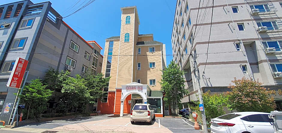 Apple Tree Pohang Hotel